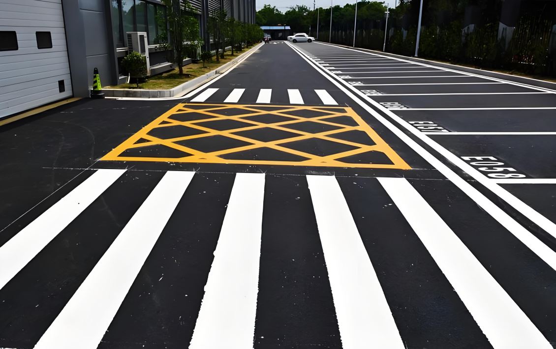 马路划线漆